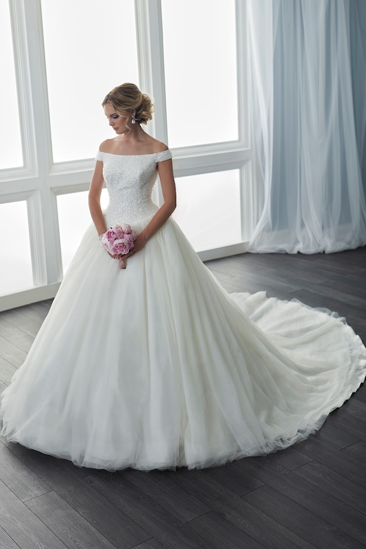 Christina Wu Brides #15633